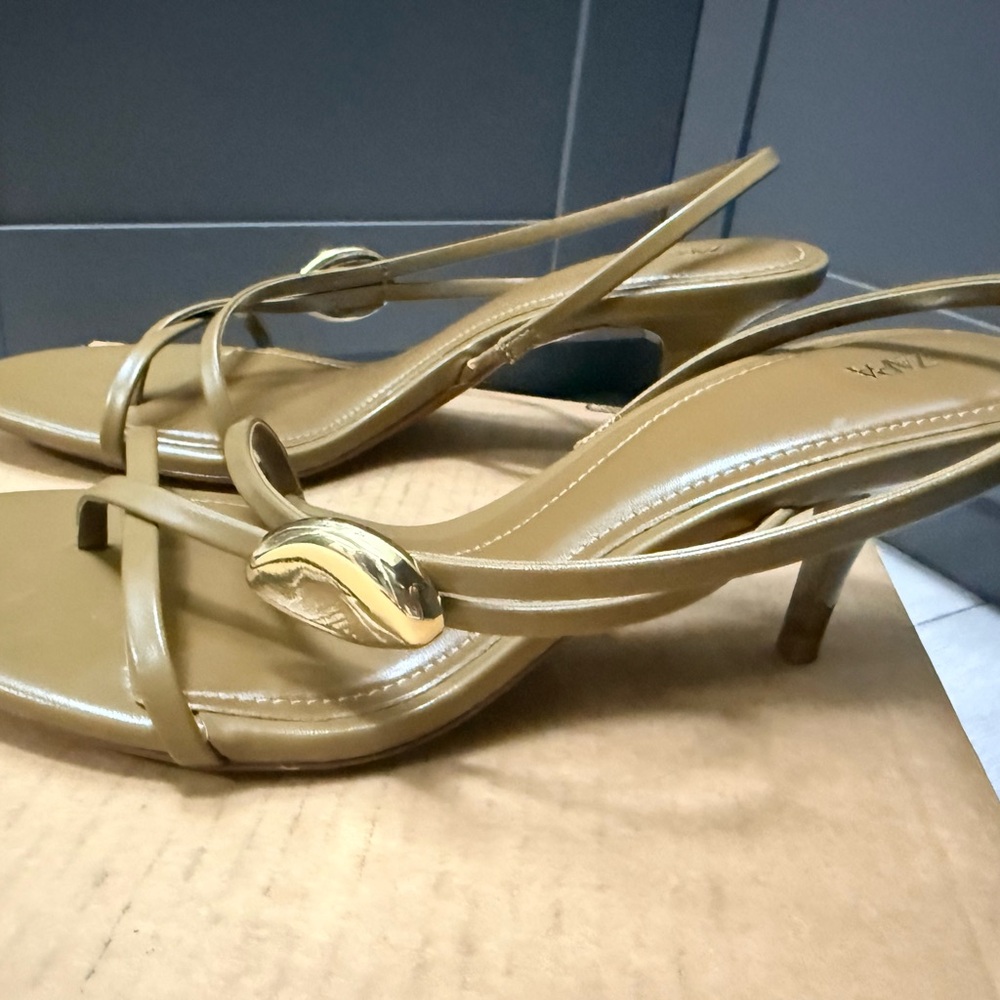Zara Beige Heels with Gold Detail